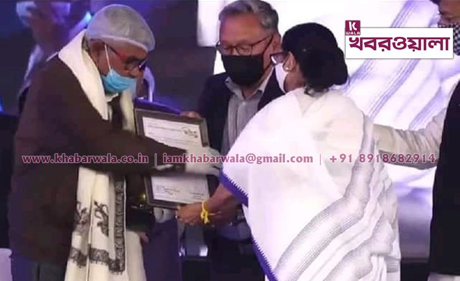 বঙ্গরত্ন পেলেন প্রাক্তন অধ্যাপক ডঃ পার্থ সেন